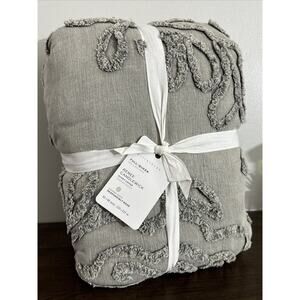 Pottery Barn Renee Candlewick FULL / QUEEN Duvet Cover Gray 92” X 88”